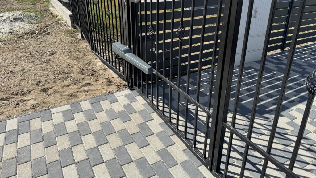 nyílókapu automatika